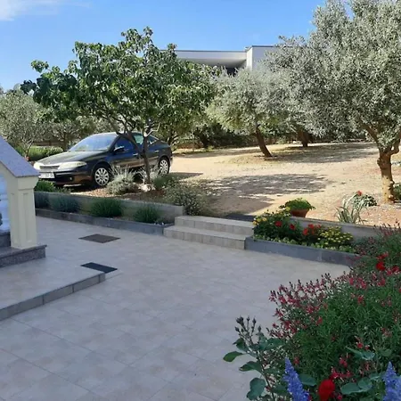 公寓 Josip - Free Parking And Bbq *