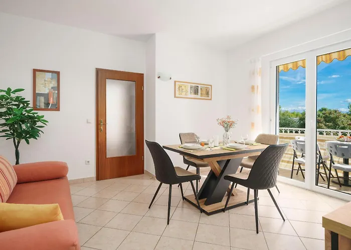 Josip Appartamento *